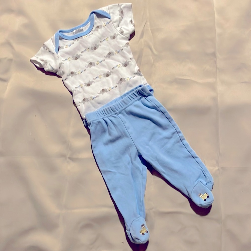 Clothing By MINI MUFFIN White and Light Blue Colors Elephant 🐘 Train 🚂 Design